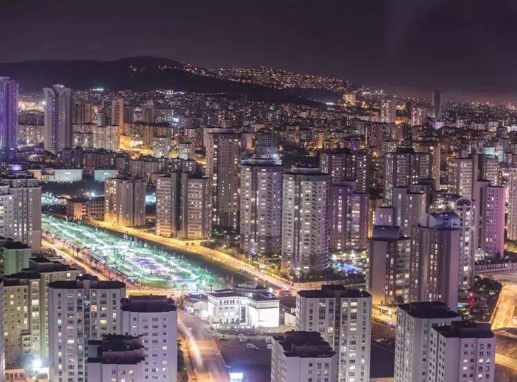 İstanbul'da en çok hangi ilden yaşayan var? Hangi ilçede en fazla hangi memleketli var? 21