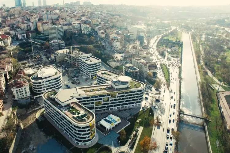 İstanbul'da en çok hangi ilden yaşayan var? Hangi ilçede en fazla hangi memleketli var? 30
