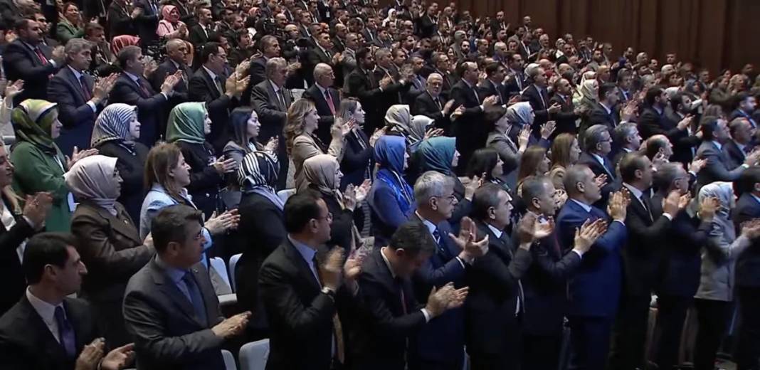 Erdoğan Özgür Özel'e çok sert konuştu: Başkomutan olarak söylüyorum ayağını denk al, almazsan denk almasını bildiririz 6