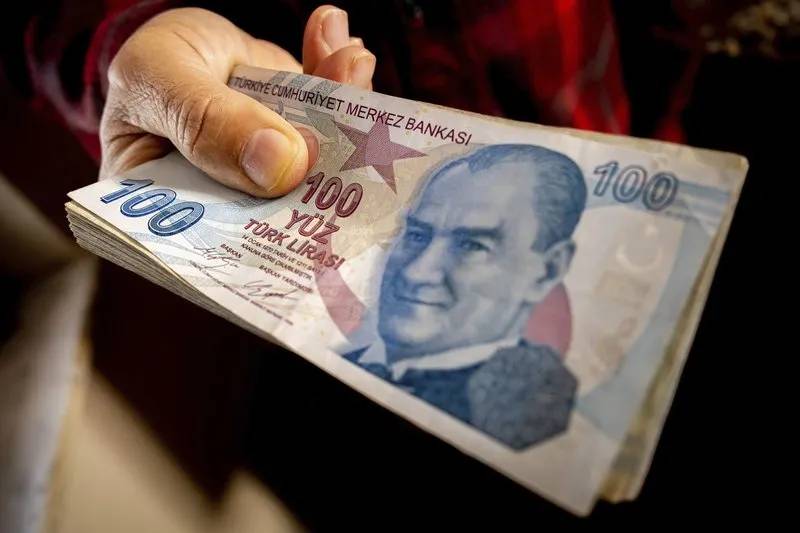 Emekli bayram ikramiyesi 4000 TL hesaplara ne zaman yatacak, kimler ikramiye alamayacak? 8