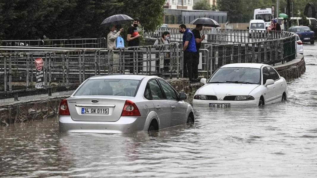 Dikkat! Meteorolojiden kuvvetli sağanak yağmur uyarısı: Bugün hava durumu nasıl olacak? 28 Mart hava durumu 8