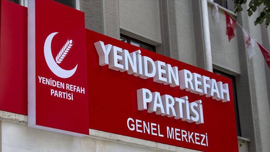 Son seçim anketinde büyük sürpriz! Oyunu artıran tek parti var 7
