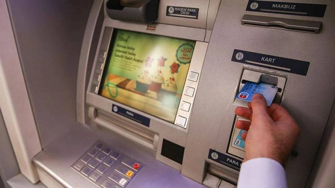 Bayram öncesi bankalardan nakit işlemi yapacaklar dikkat: Limit değişiyor... İşte, detaylar... 1