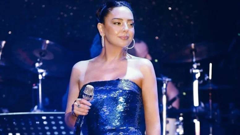 Ebru Gündeş aldatıldı mı? Ünlü sanatçıdan çok imalı paylaşım: “Herkesin gözü dışarıdadır” 5