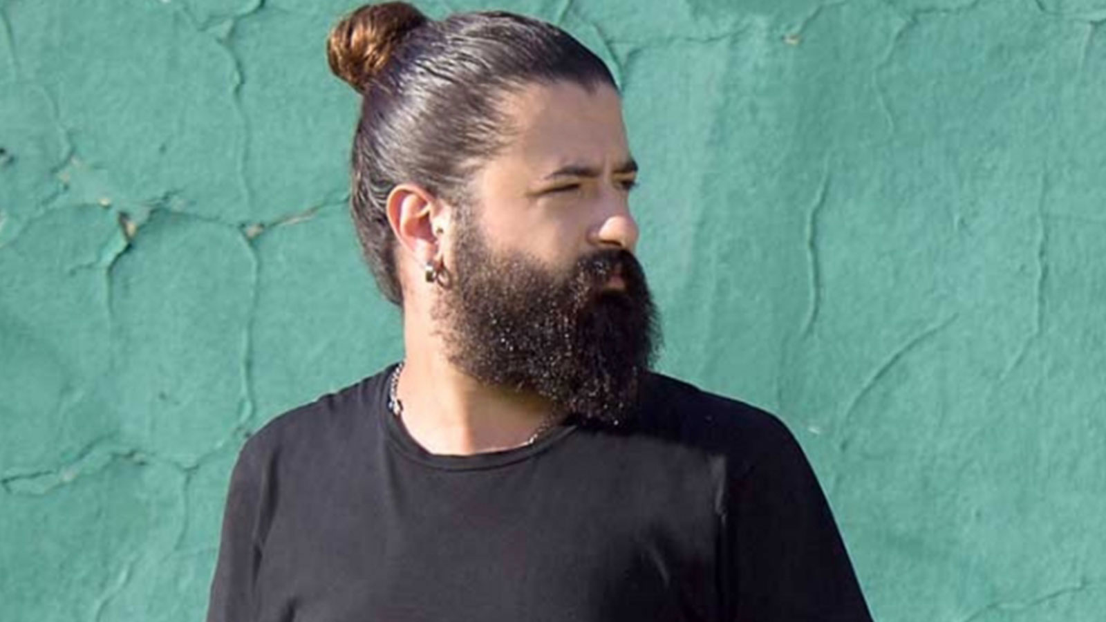 Koray Avcı Kimdir? Nereli? Kaç yaşında? Müzik hayatı nasıl başladı?