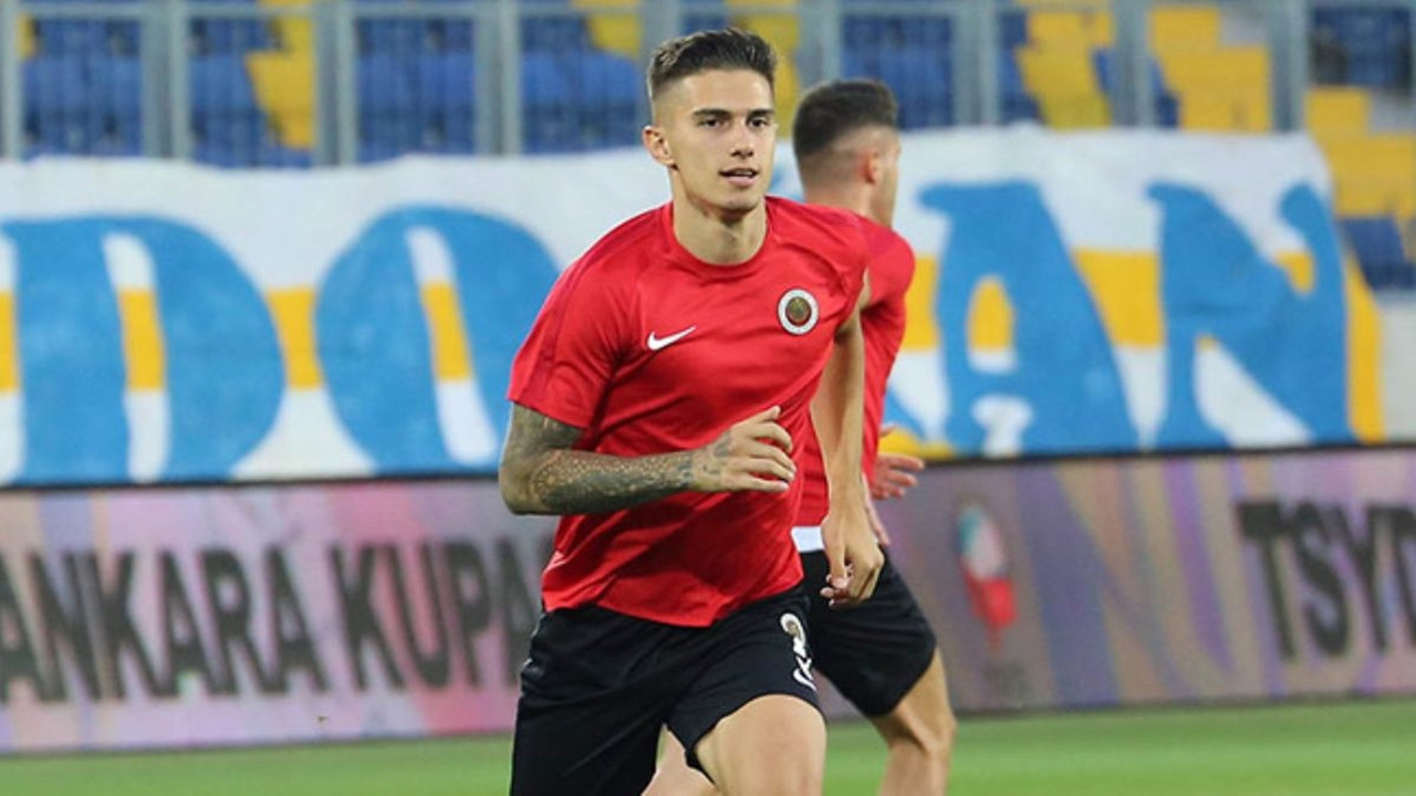 Trabzonspor, Berat Özdemir transferini bitirdi!