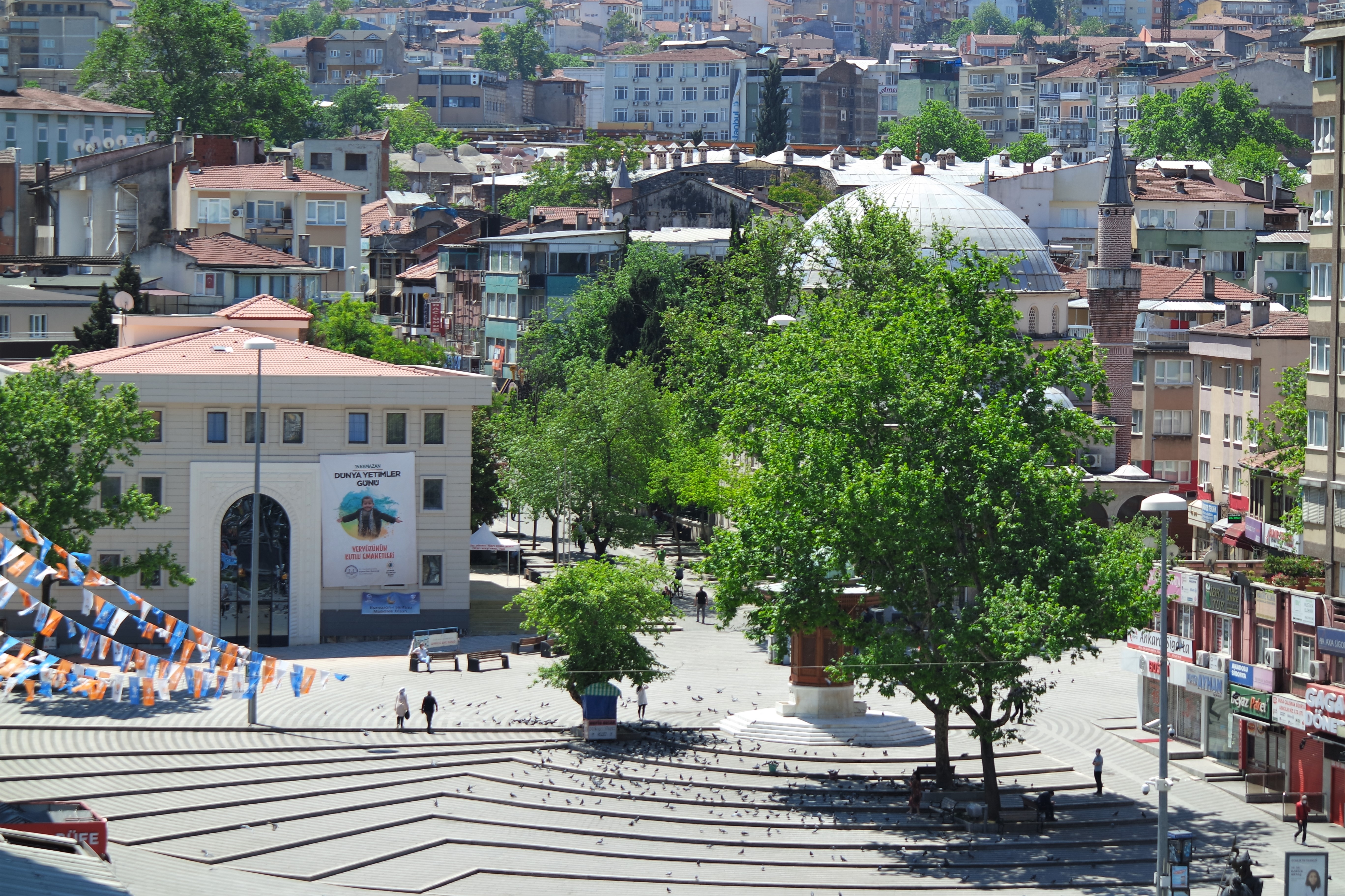 Güney Marmara ile Eskişehir ve Kütahya'da tam kapanma sessizliği sürüyor