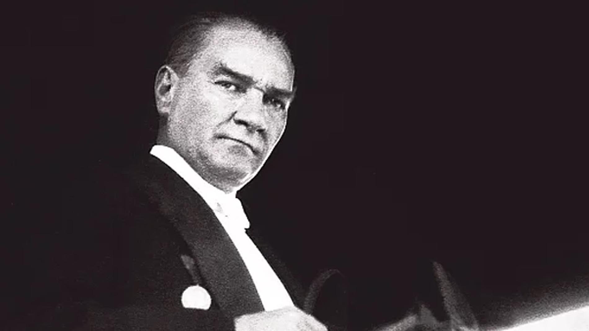 Atatürk'ün hayatı ile ilgili bilgiler|Atatürk’ün ilkeleri, inkılapları, katıldığı savaşlar neler? Naaşı nerede? Ne zaman öldü?