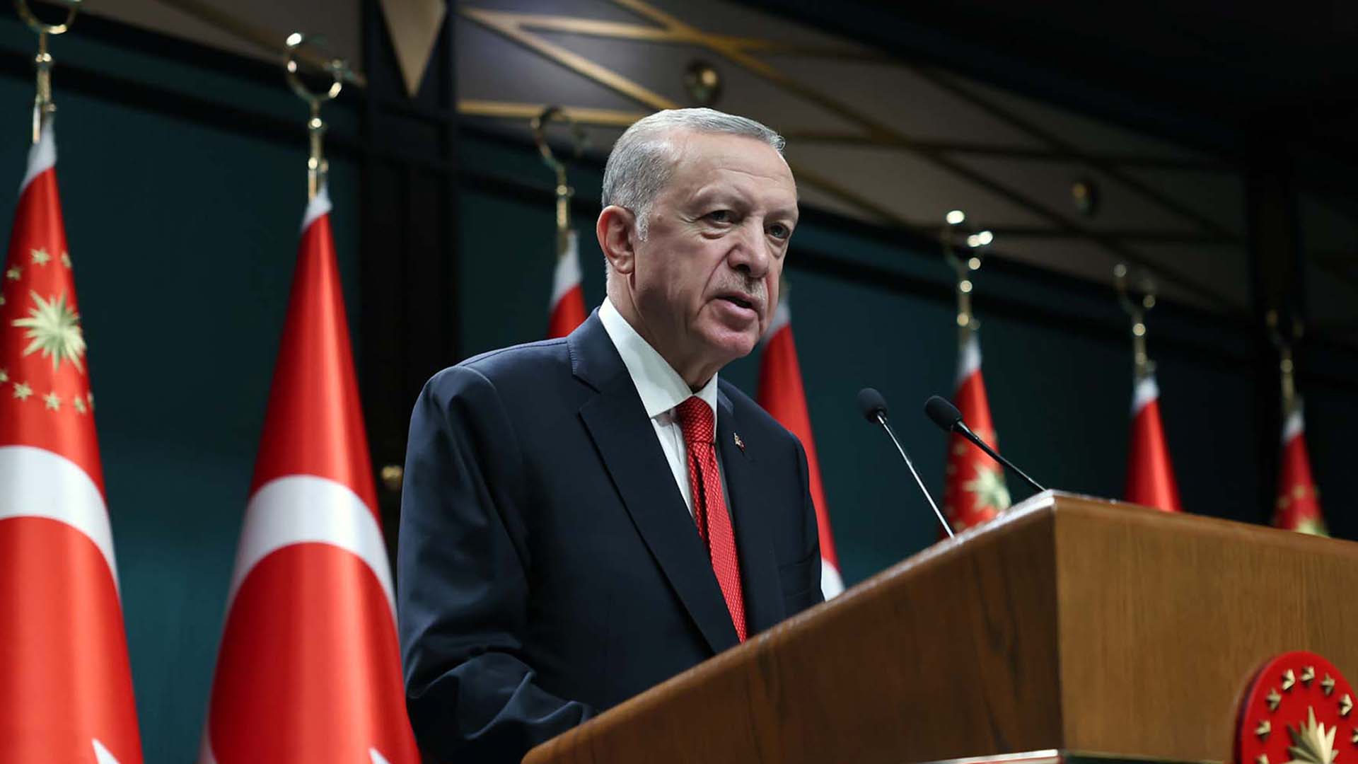 Son dakika | Cumhurbaşkanı Erdoğan, kabine toplantısı sonrası konuştu! Sözleşmeli personellere müjdeyi verdi, EYT için konuştu