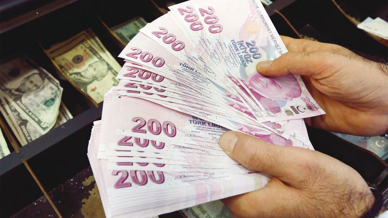 Bayram ikramiyesinin yatacağı tarihler ve olası emekli maaşı zam tutarları belli oldu!