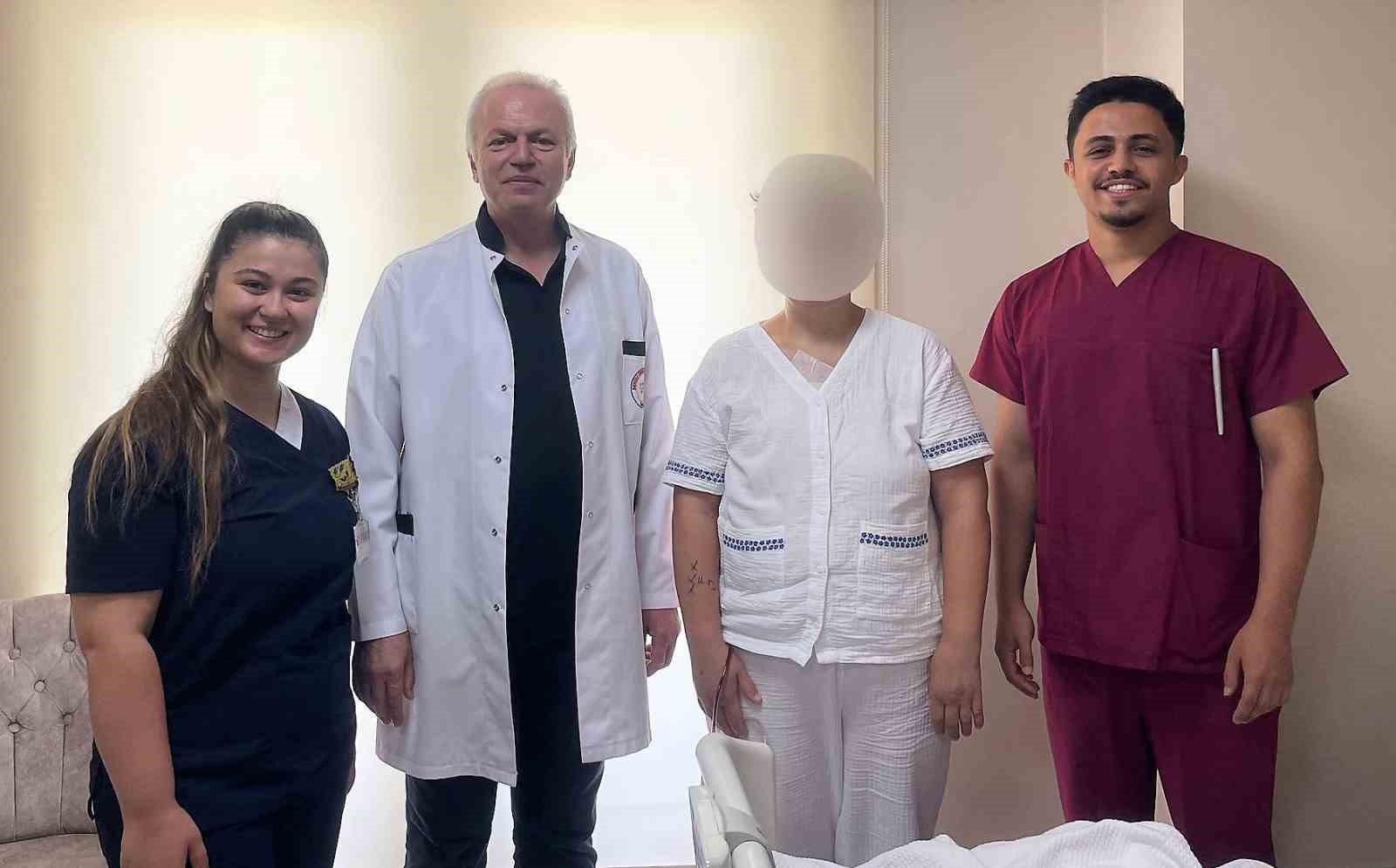 Göğsünden akan kanın sebebi tümör olduğu ortaya çıktı!