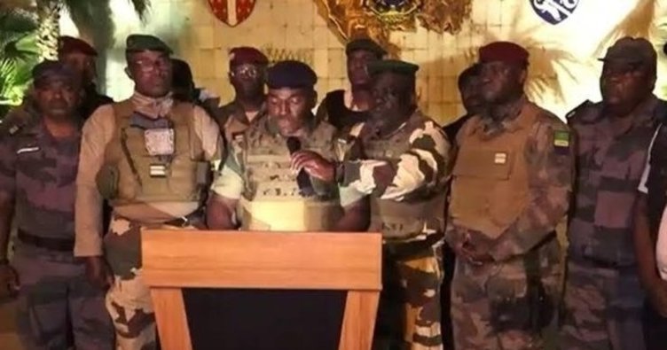 Afrika ülkesi Gabonda askeri darbe oldu, ordu yönetime el koydu