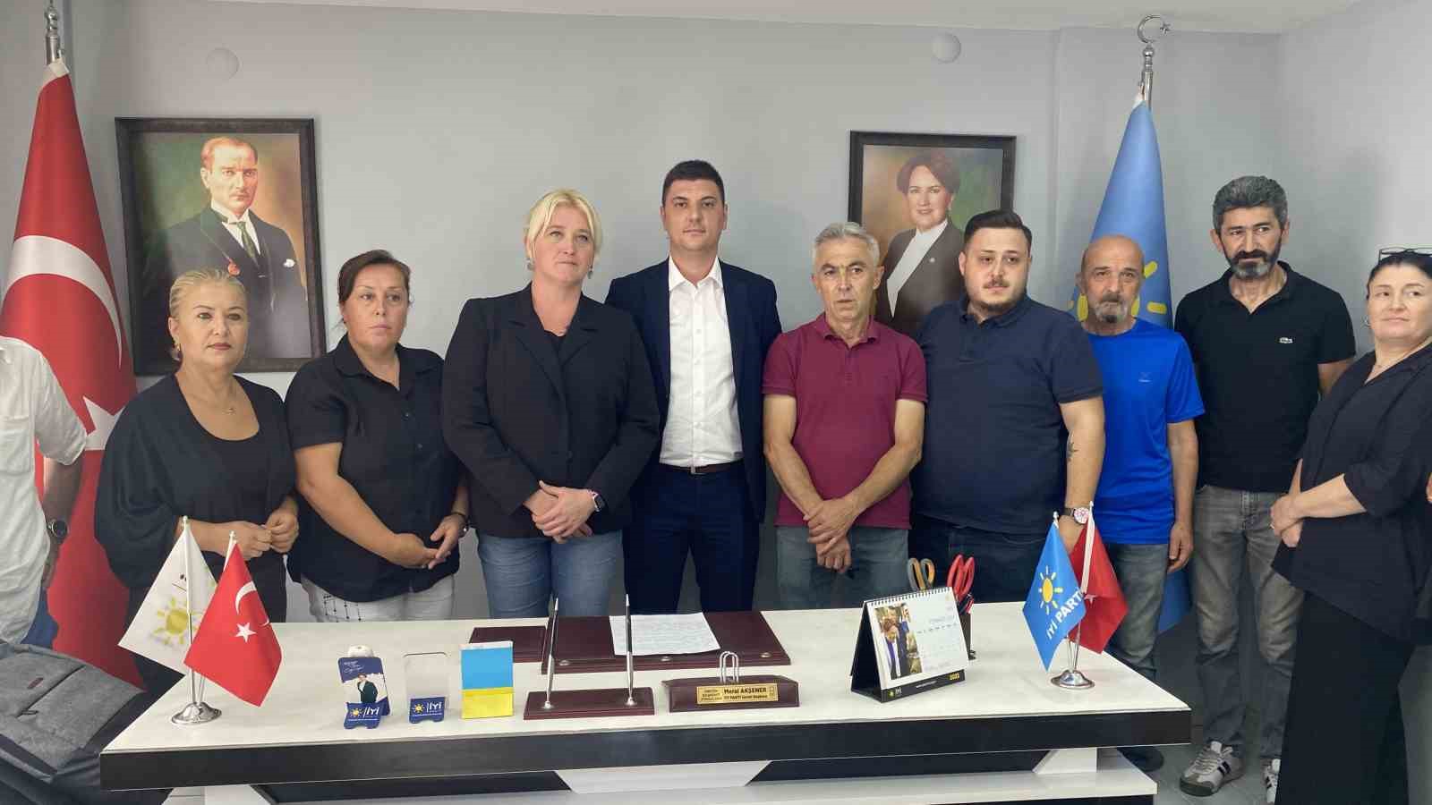 İYİ Parti' de kan kaybı! Zonguldak Merkez İlçe Teşkilatı’nda toplu istifa