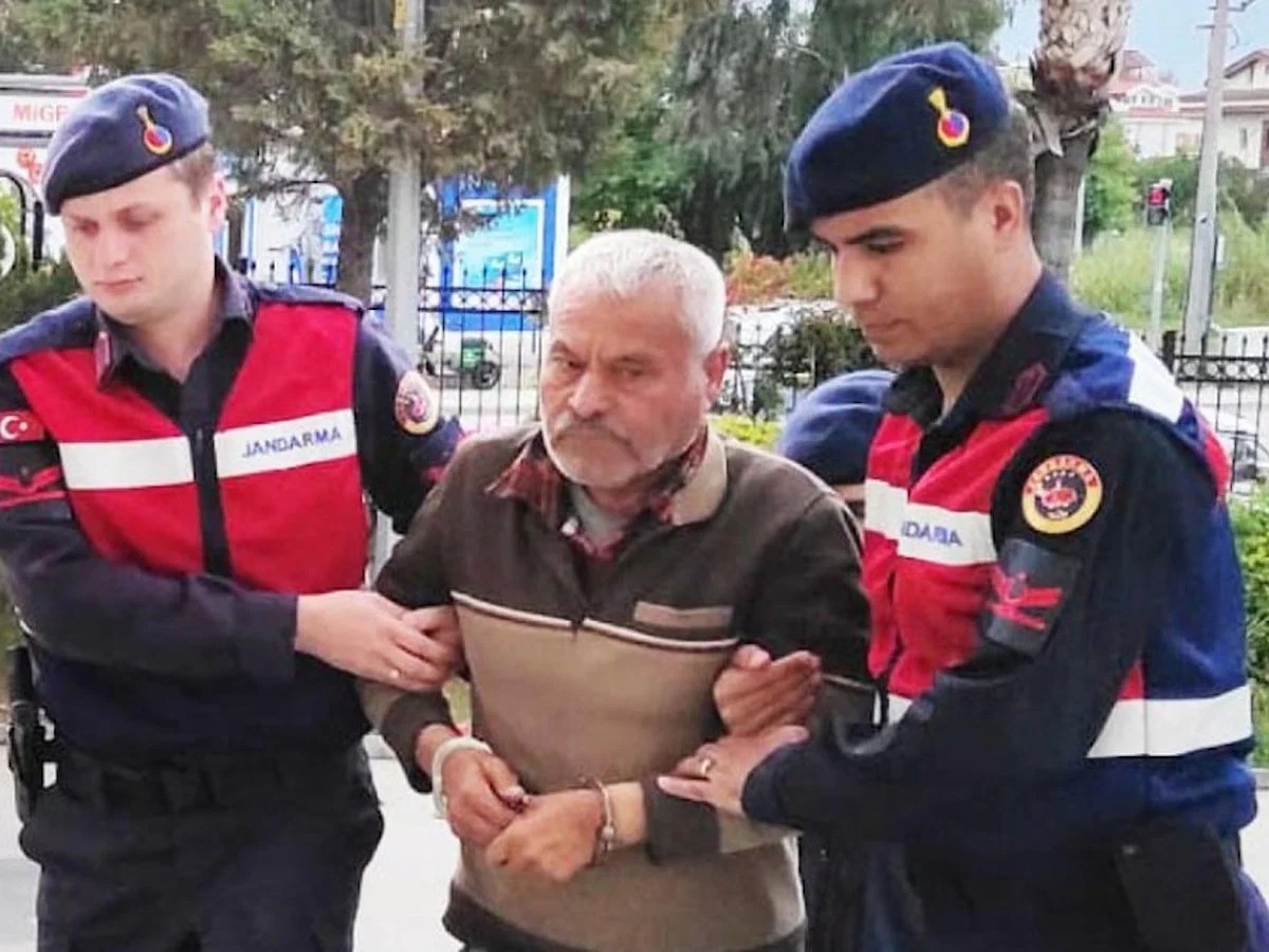 Hakkında müebbet isteniyor! Gelinini öldürüp cesedini yaktığı iddia edilen kayınpeder hakim karşısında!