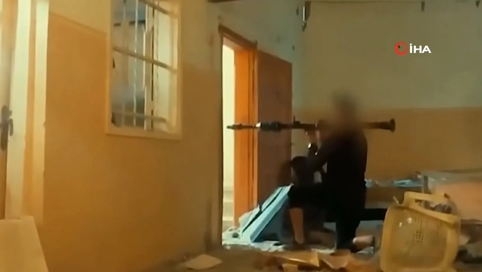 Hamas'ın silahlı kanadı İzzeddin el-Kassam Tugayları, İsrail güçlerine ait zırhlı araçları tek tek vurdu!