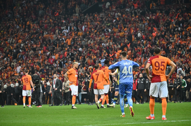 Okan Buruk yasak koydu! Galatasaraylı futbolcular bunu yapamayacak