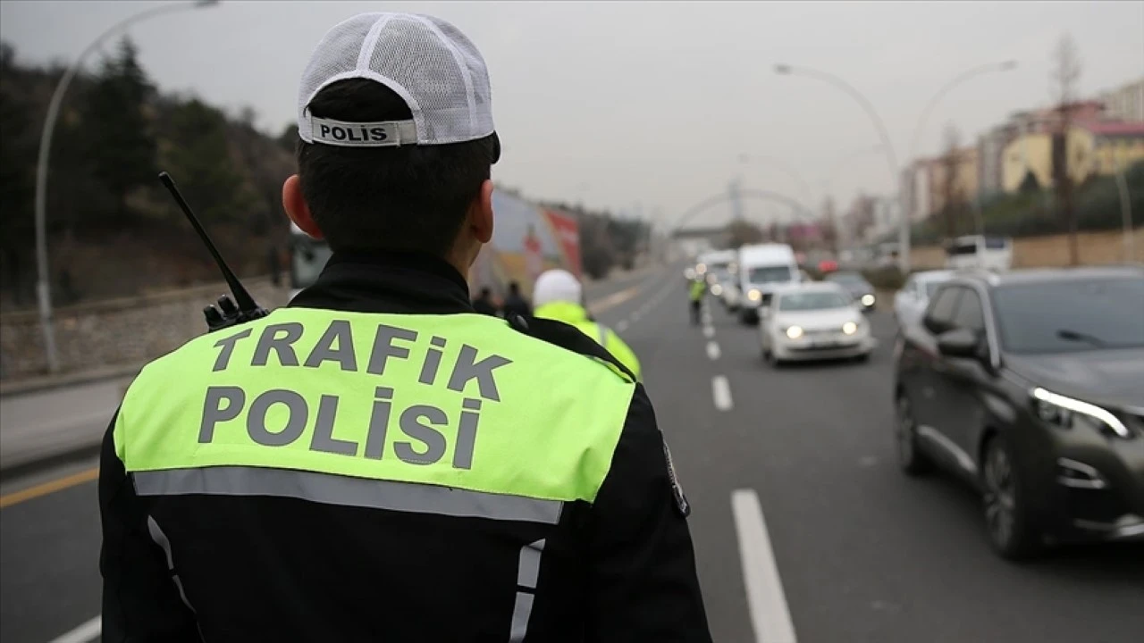 Artık, Trafikte "makas atanların" vay haline!  Bakan Yerlikaya: Yeni yaptırım çalışmaları tamamlanmak üzere