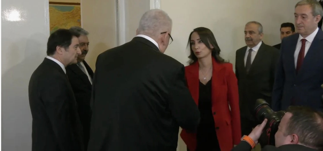 Son Dakika haberi: DEM Parti heyeti MHP'yi ziyaret etti, sıra Ak Parti'de...