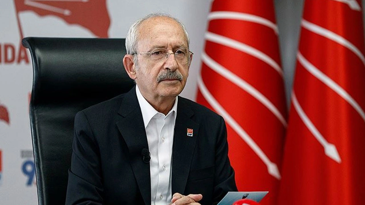 Kılıçdaroğlu koltuğuna geri mi dönüyor: Adaylık için ilk imza atıldı!