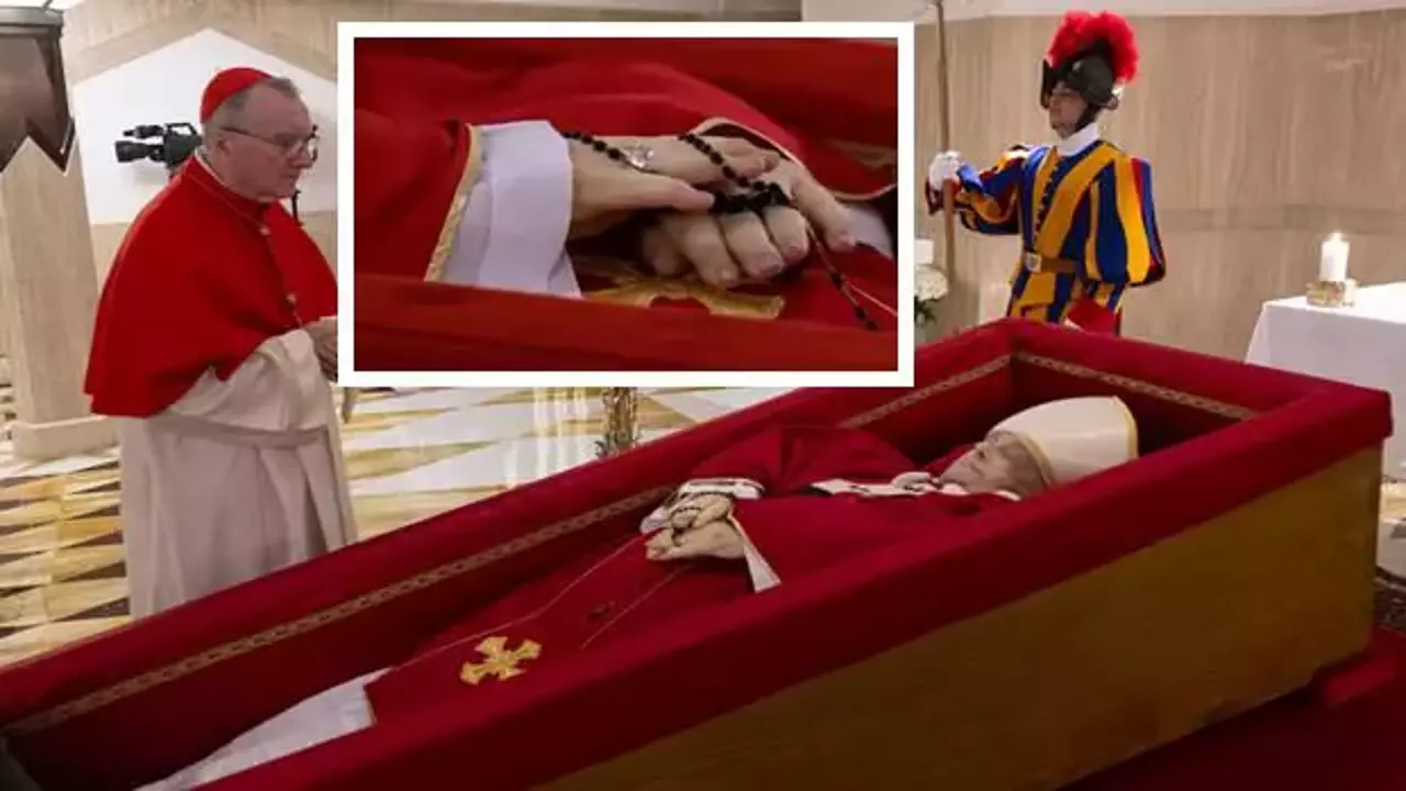 Vatikan'dan son dakika: Papa Francis'in tabuttaki görüntüsü paylaşıldı!
