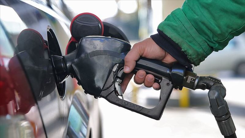 Araç sahipleri dikkat! Benzin ve motorine zam!