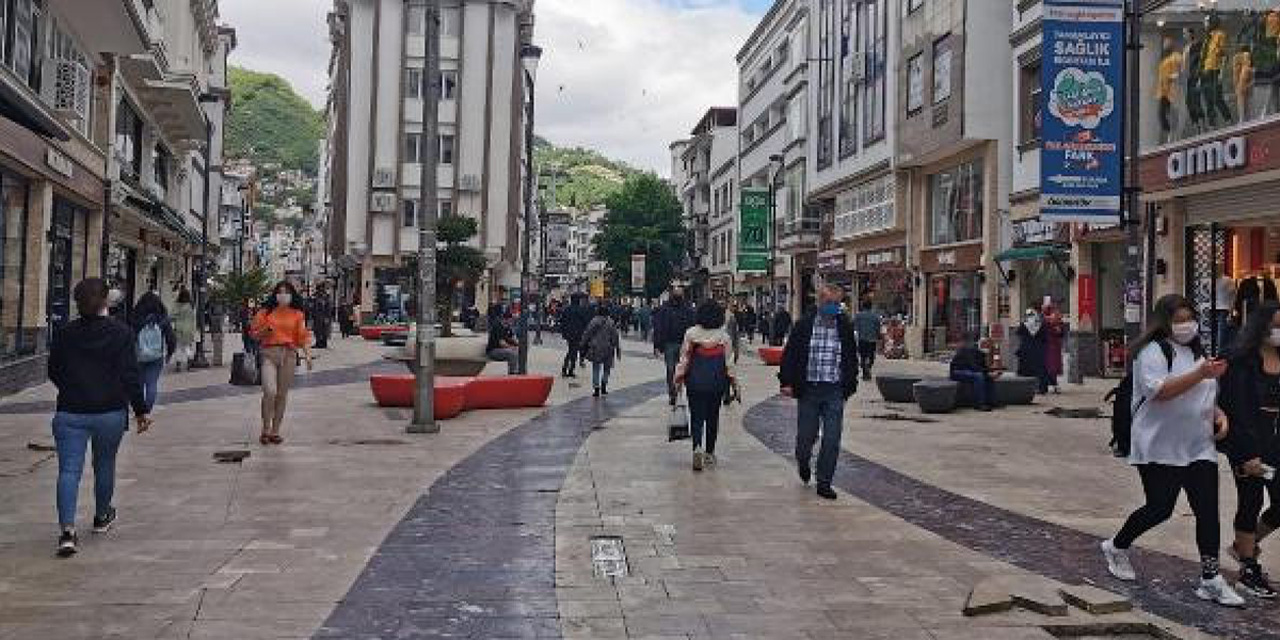 Bir ilde daha vakalar yeniden arttı! Vali Yavuz isyan etti: Sorumsuz davranıyorlar