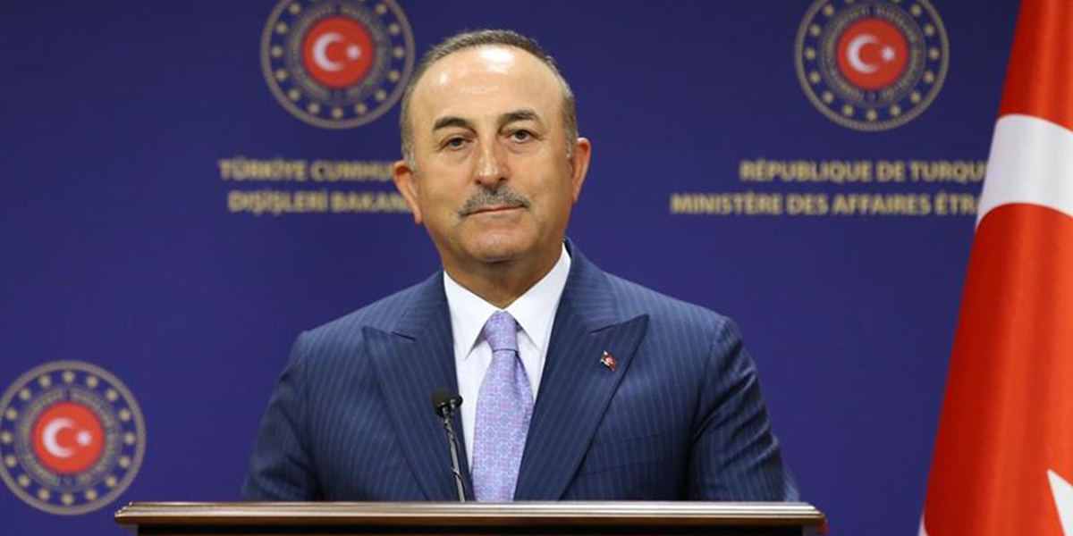Çavuşoğlu Macron'a tepki gösterdi: Önce dürüst olsunlar sonra Türkiye'yi eleştirsinler