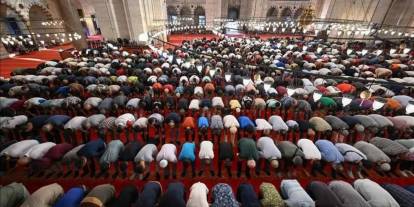 Bayram namazı saat Kaçta? 2025 İl il bayram namazı saatleri: İstanbul, Ankara, İzmir...