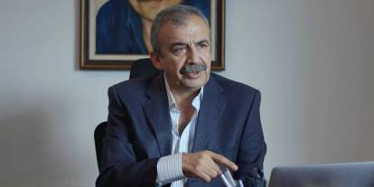 DEM Parti'den dikkat çeken açıklama: Sırrı Süreyya Önder'in aracında düzenek bulundu!