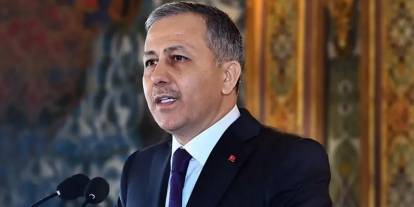 Bakan Yerlikaya'dan orman yangınlarına ilişkin açıklama: 3 ilde 50 binden fazla vatandaş tahliye edildi!