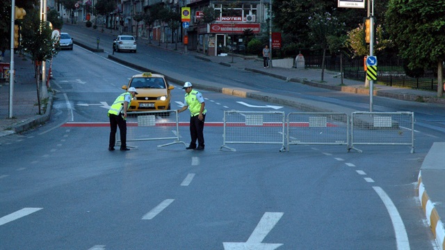 İstanbul, Ankara ve İzmir'de eylem yasağı başladı: Hangi yol ve duraklar kapalı?